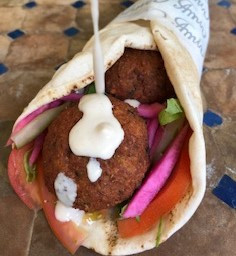 Sanduíche falafel
