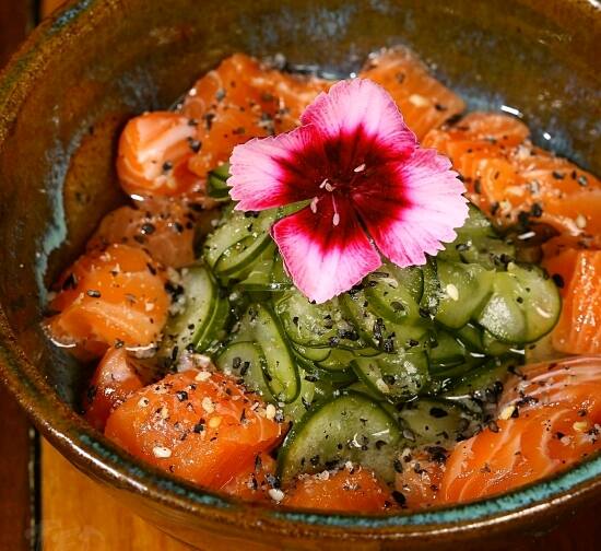 Sunomono com salmão 160 gr