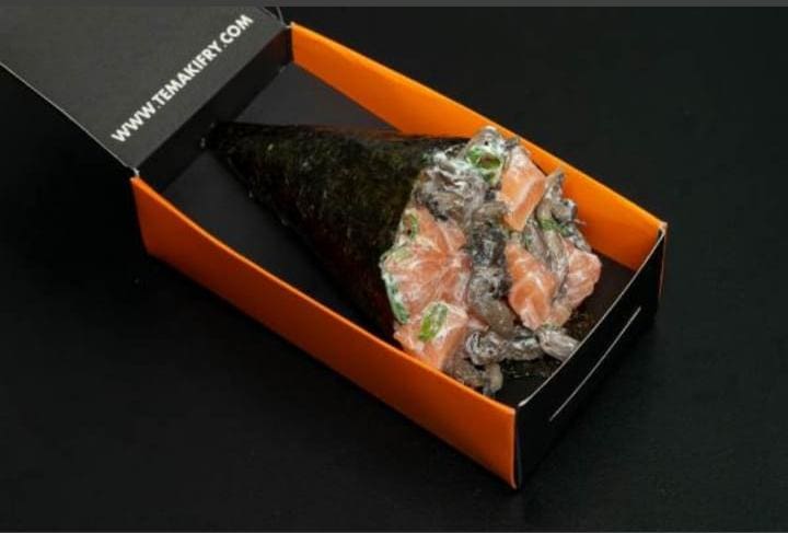  Temaki Salmão com Shimeji (EM DOBRO)