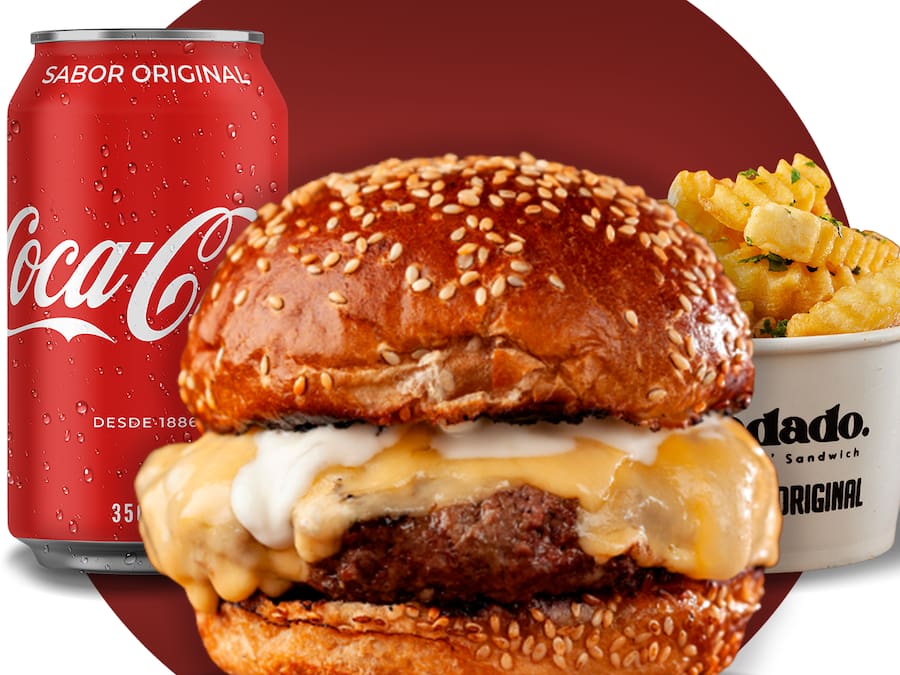 Trio Cheeseburger