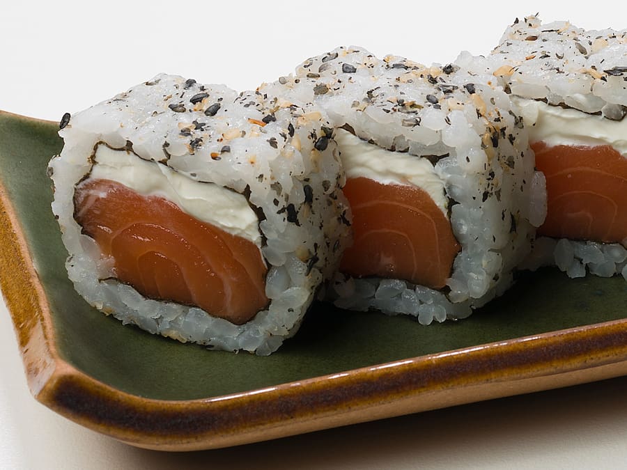 Uramaki Filadélfia Salmão (5 und)*