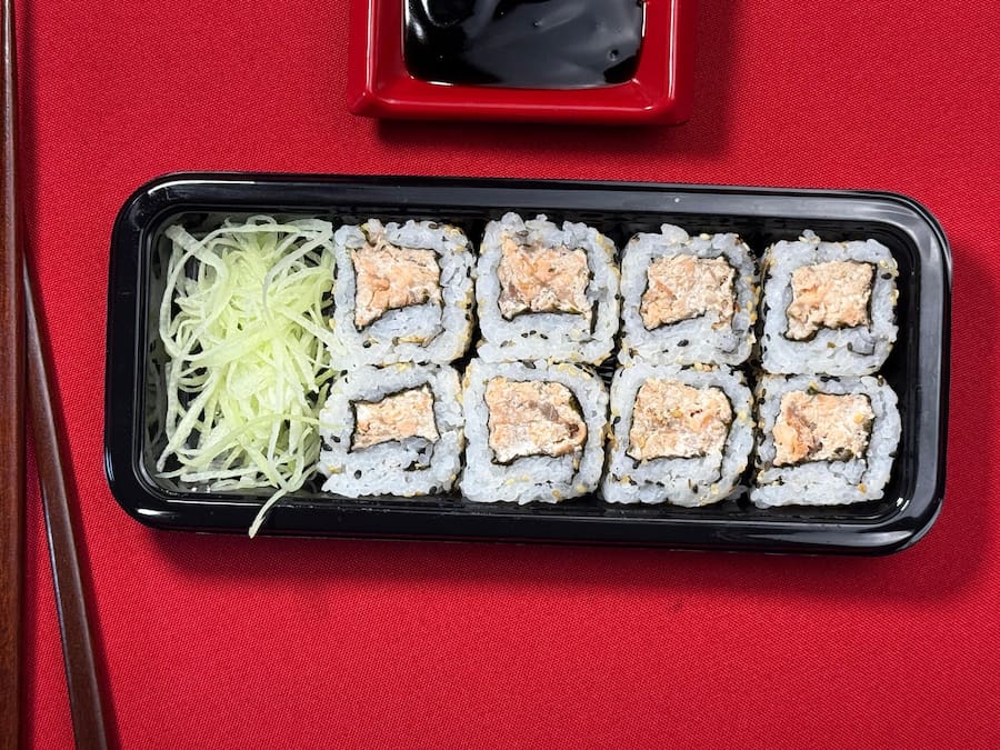 Uramaki Salmão Grelhado (8 peças)
