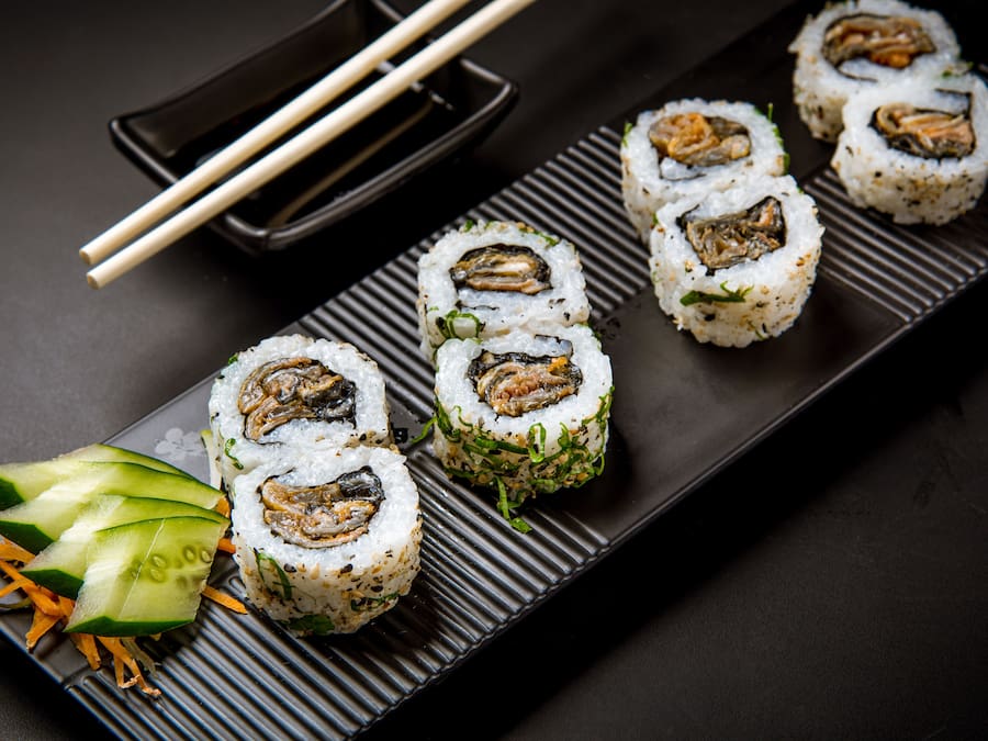 Uramaki Salmão Skin (4 peças)
